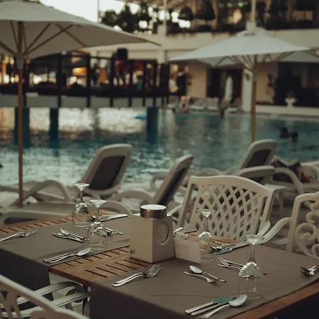 Hotel La Grande And
